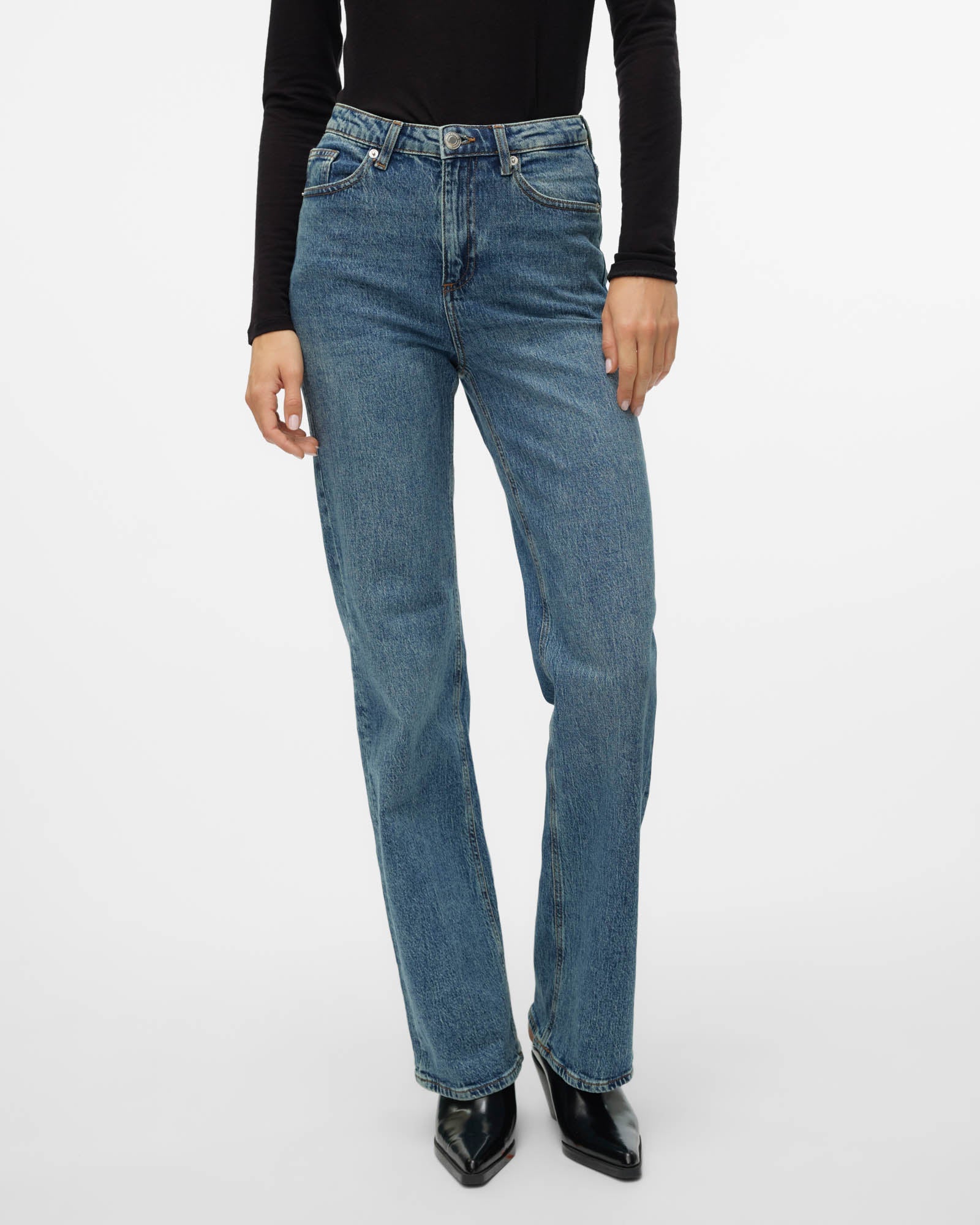 VMTESSA STRAIGHT JEANS